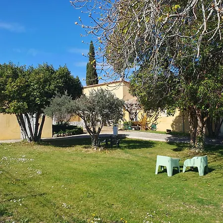 Le Mas Des Quintrands Manosque - Motel De Charme Отель